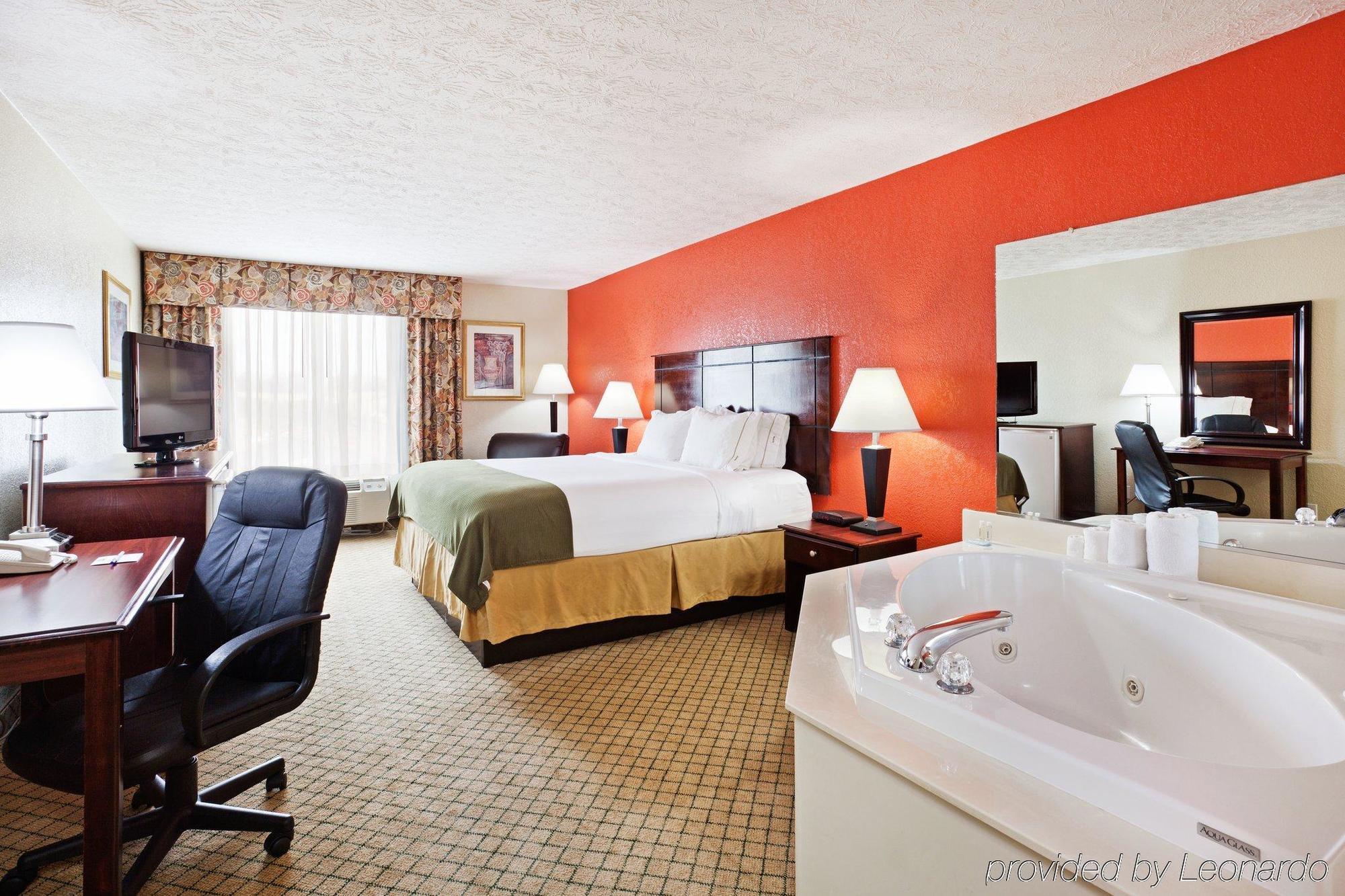 Holiday Inn Express Dandridge, An Ihg Hotel Oda fotoğraf
