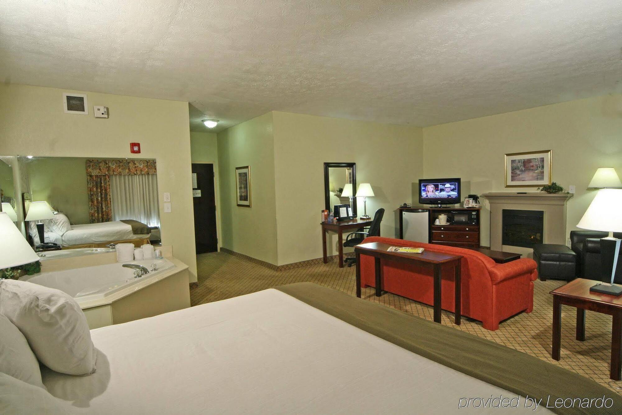 Holiday Inn Express Dandridge, An Ihg Hotel Dış mekan fotoğraf